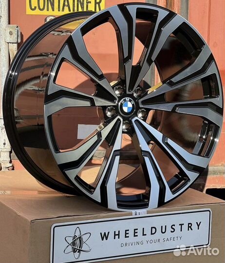 Кованые диски R23 BMW X7 G07