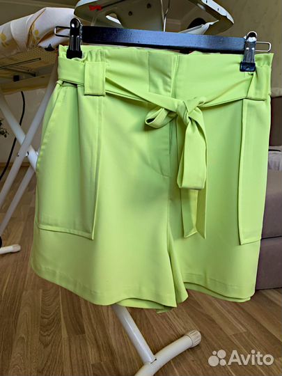 Шорты Reserved женские 46-48