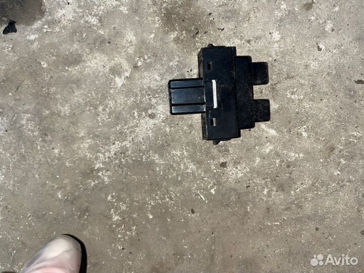 Кнопка часов Geely Mk LG1 2012