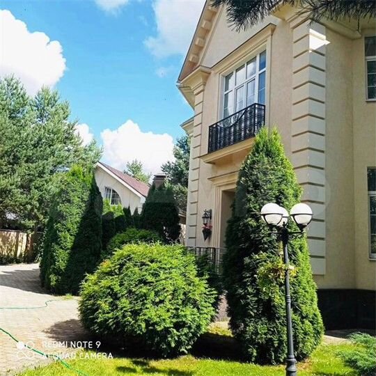 Коттедж 620 м² на участке 25 сот.