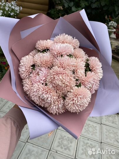 Букеты, композиции на 1 сентября