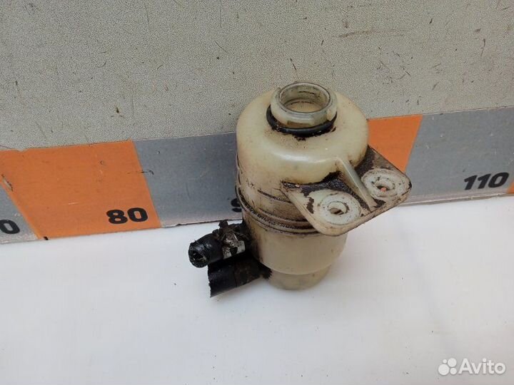 Бачок гидроусилителя Mitsubishi Lancer Cedia CS2A