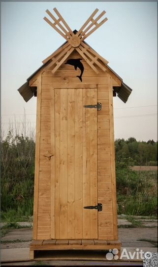 Дачный туалет деревянный