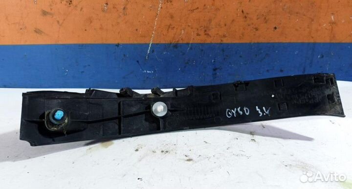 Накладка под фонарем задняя левая Infiniti Ex/Qx50