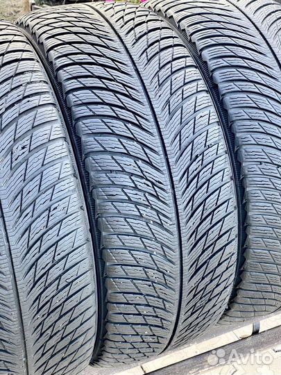 Michelin Alpin 5 245/45 R18