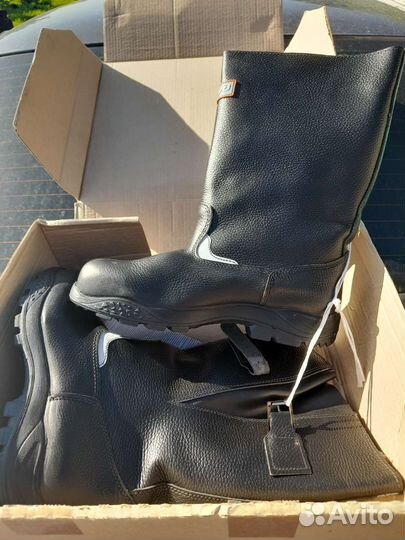 Сапоги зимние 43р