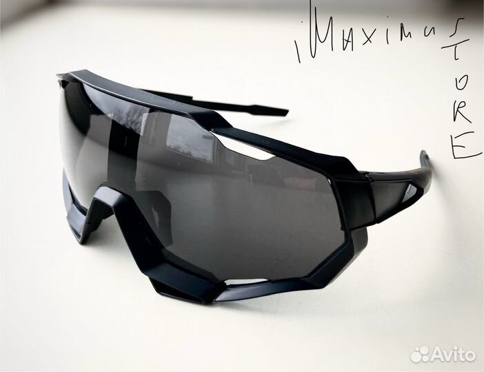 Большие спортивные солнцезащитные очки