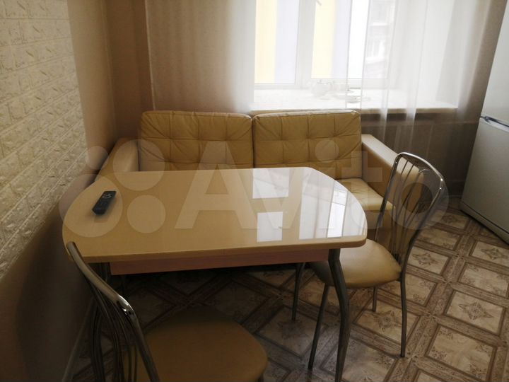 2-к. квартира, 62 м², 6/10 эт.