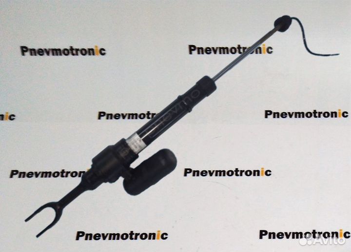 Передний амортизатор Volkswagen Phaeton 2002-2010