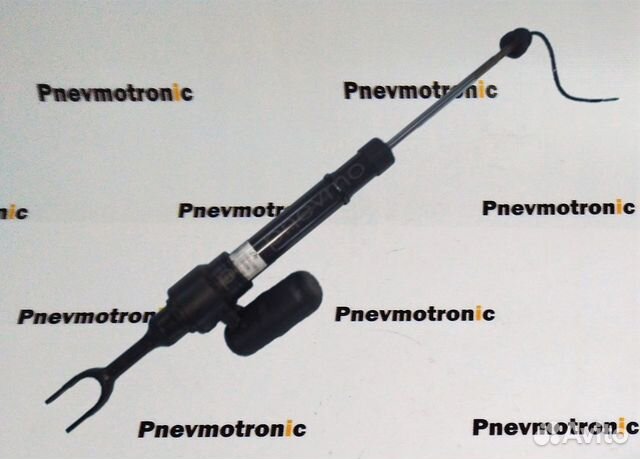 Передний амортизатор Volkswagen Phaeton 2002-2010