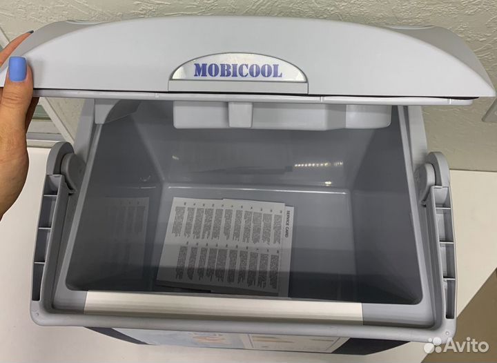 Автохолодильник Mobicool V26 AC\DC