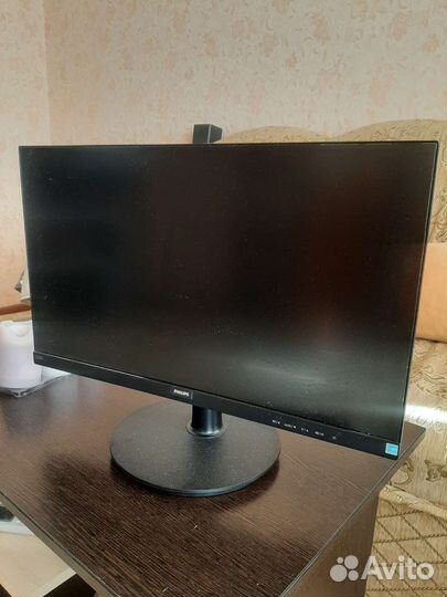 Монитор philips 220V8L