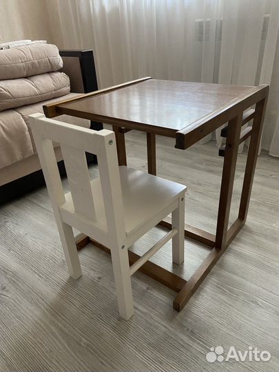 Детский стол парта