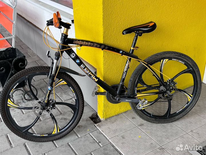 Велосипед BMW