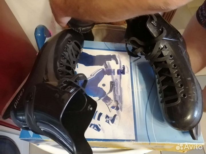 Коньки хоккейные размер 45