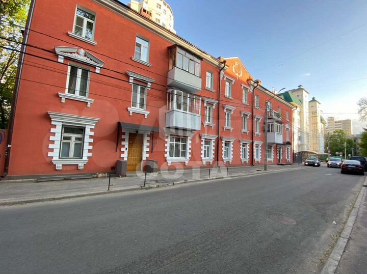 3-к. квартира, 87 м², 3/3 эт.