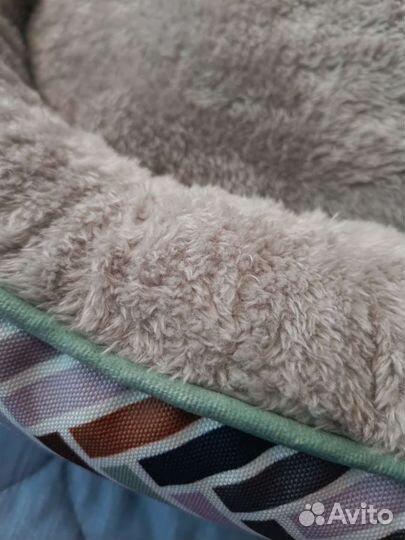 Лежанка для кошек