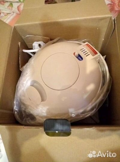 Чайник термопот новый