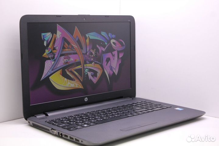 Ноутбук Core i3 / 8GB Ram / Intel HD