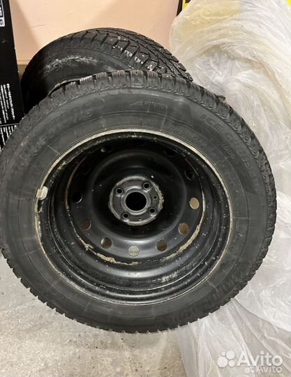 Bridgestone Ice Cruiser 7000S 185/65 R15 88T