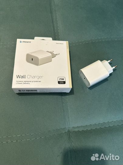 Сетевое зарядное устройство deppa