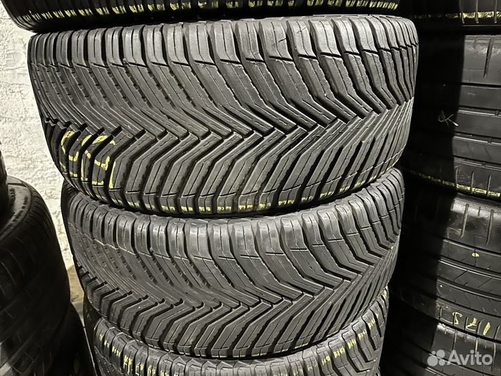 Michelin CrossClimate 2 235/45 R18