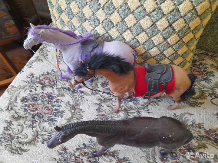 Игрушки лошади