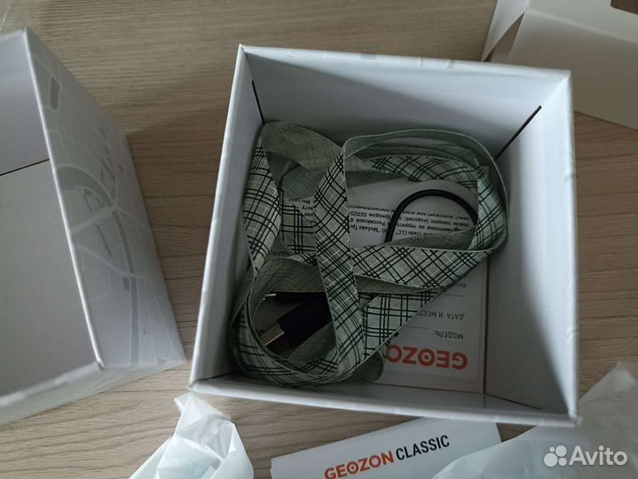 Новые детские часы-телефон