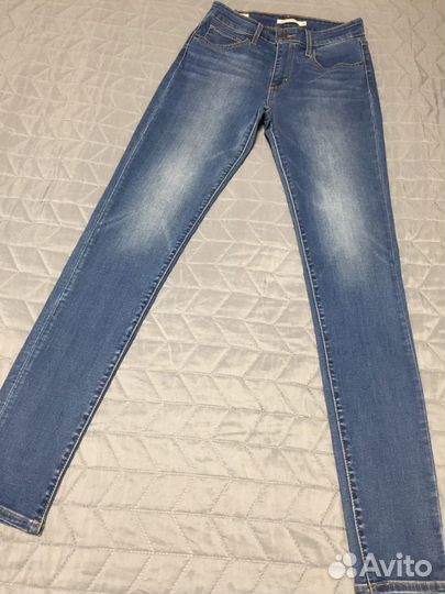 Джинсы levis