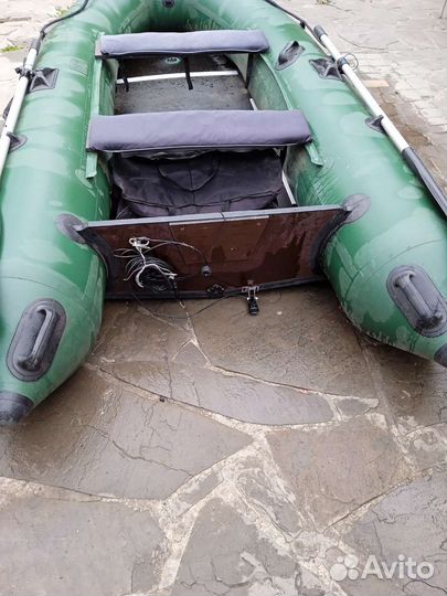 Продажа лодки с мотором