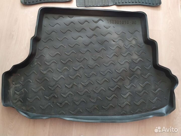 Продам автоковрики на киа Рио (3поколение)