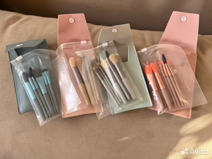 Кисти для макияжа новые