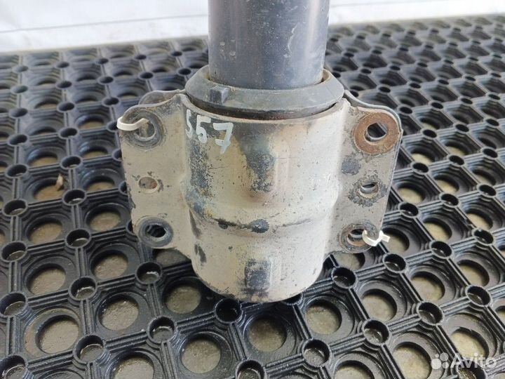 2800402 Кронштейн крыла заднего правого задний