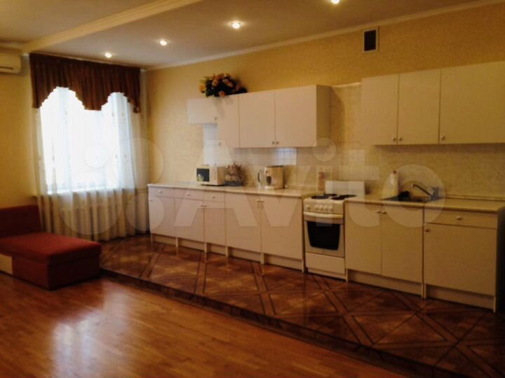 4-к. квартира, 140,4 м², 6/7 эт.