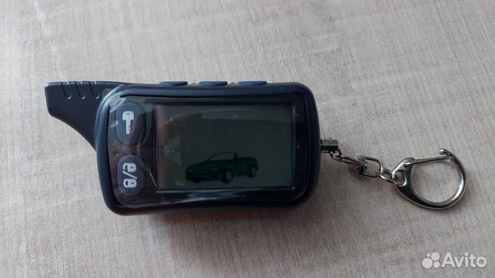 Брелок tomahawk 9010