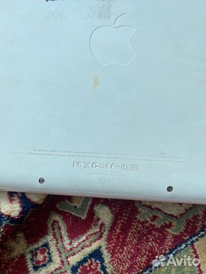 Apple MacBook 13 mid