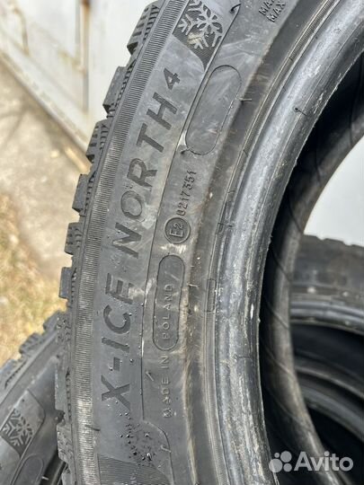 Michelin X-Ice North 4 215/55 R18