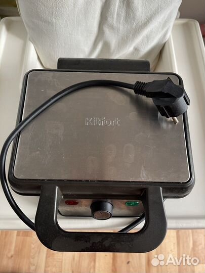 Вафельница kitfort