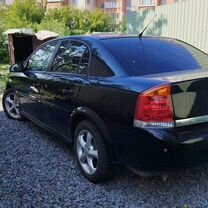 Opel Vectra 2.2 MT, 2006, 100 000 км, с пробегом, цена 300 000 руб.