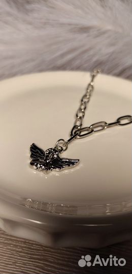 Цепочка с подвеской в виде ангелочка