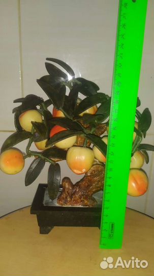 Дерево счастья, подставка и листья из нефрита