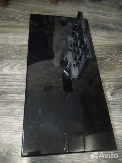 Подставка под телевизор