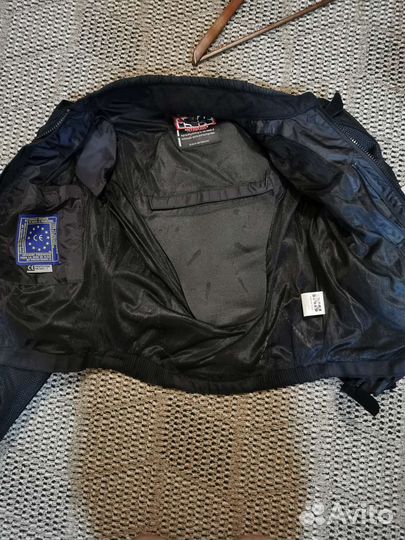 Мотокуртка