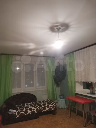 Комната 18 м² в 4-к., 8/14 эт.