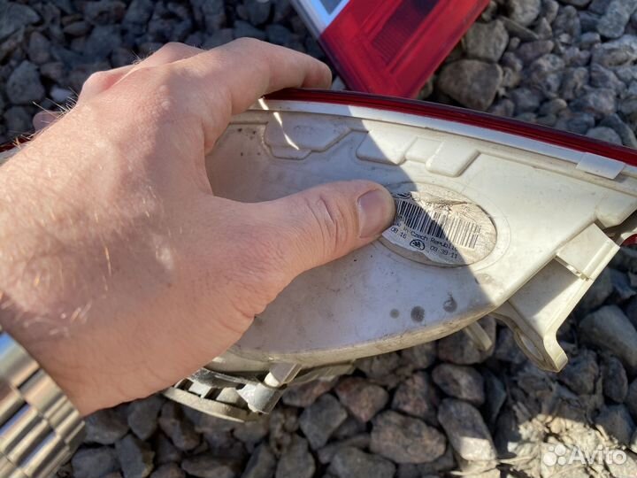 Левый фонарь skoda octavia a7