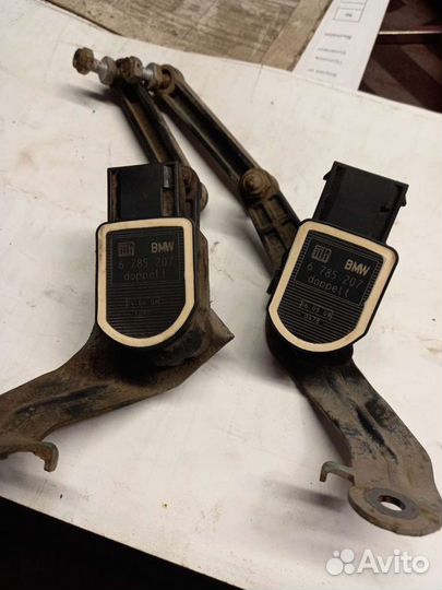 Датчик положения кузова BMW x5 e70