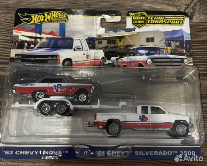 Hot wheels premium team transport