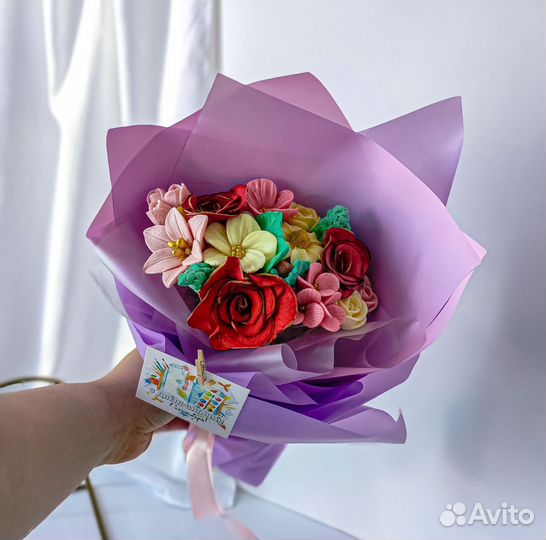 Букет из шоколадных цветов