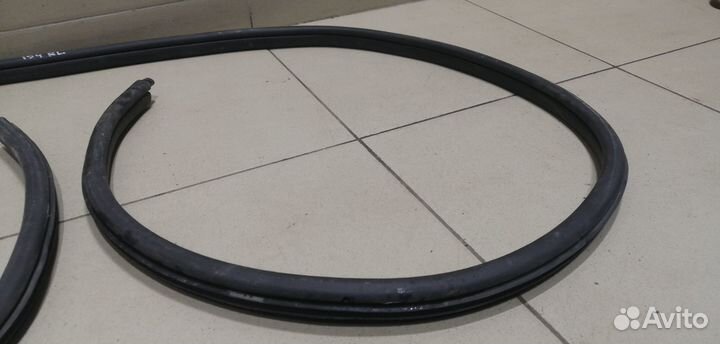 Уплотнитель (внутри) Scenic 2003-2009