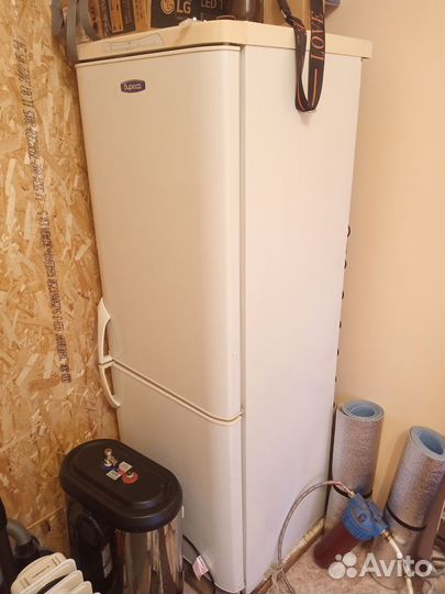 Холодильник Бирюса